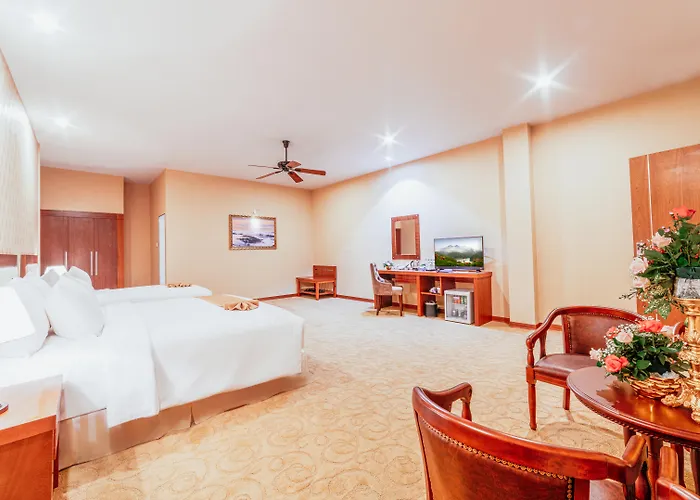 Ladalat Hotel